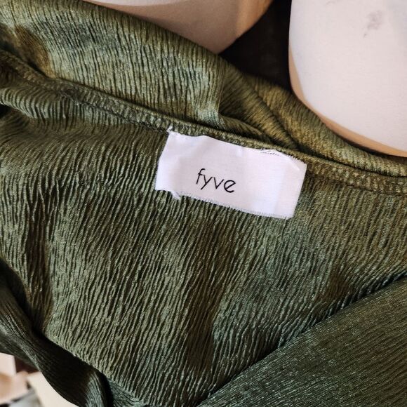 Fyve Elegant Olive Green Women's Top Size Large - Picture 4 of 5